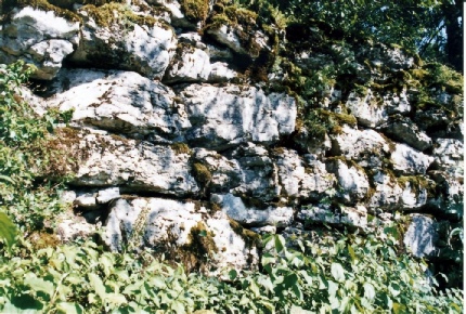 Mur pré-celtique - Datation à préciser